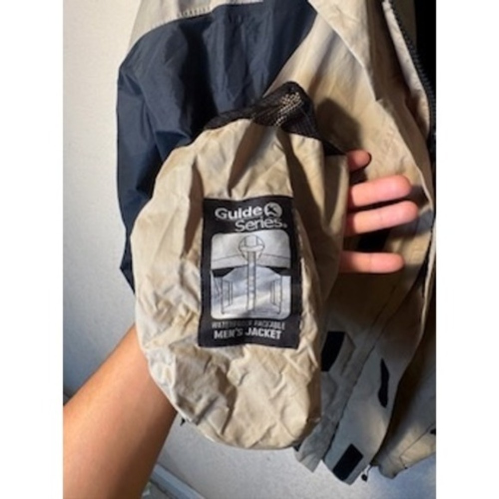Guide Series Waterproof Packable Jacket Men's Bei… - image 6